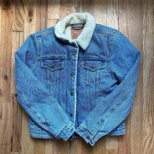 Levis Women's Medium Sherpa Jean Jacket
